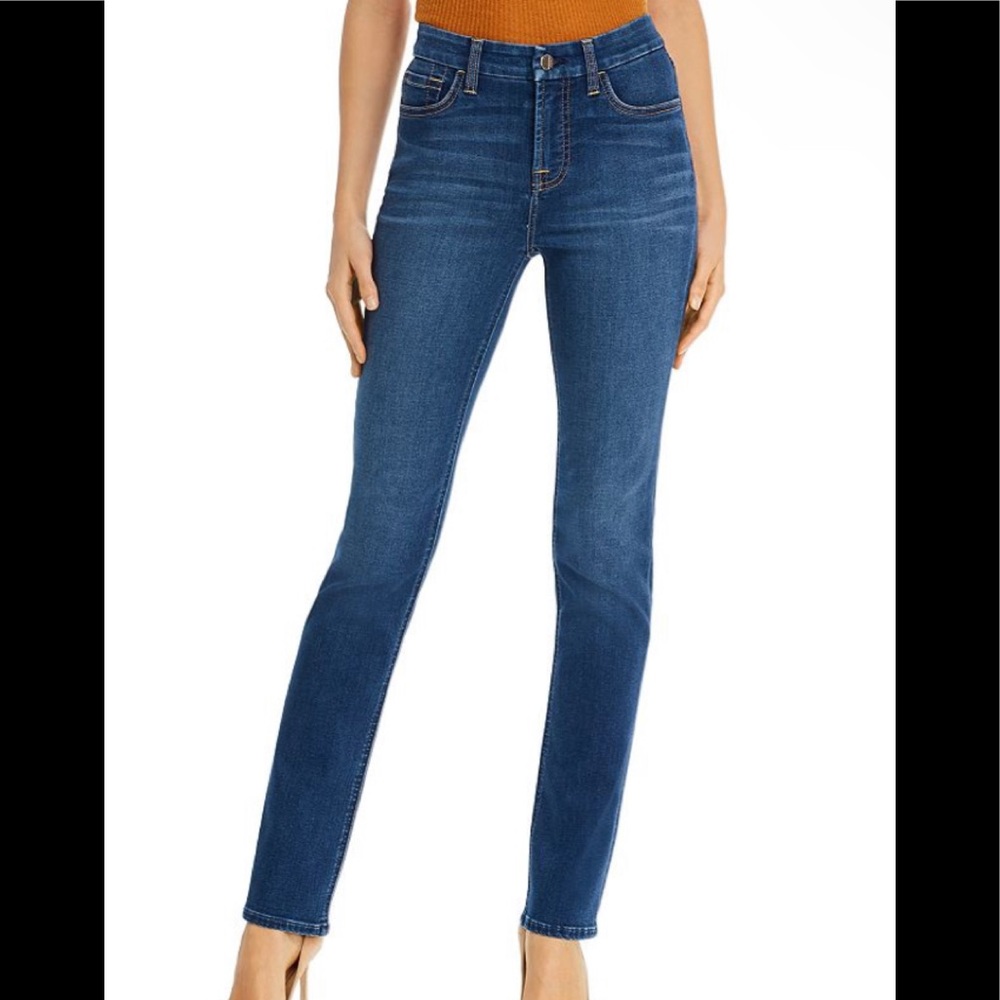 Jen 7 by 7 For All Mankind High Rise Slim Fit Straight Leg Classic Jeans.